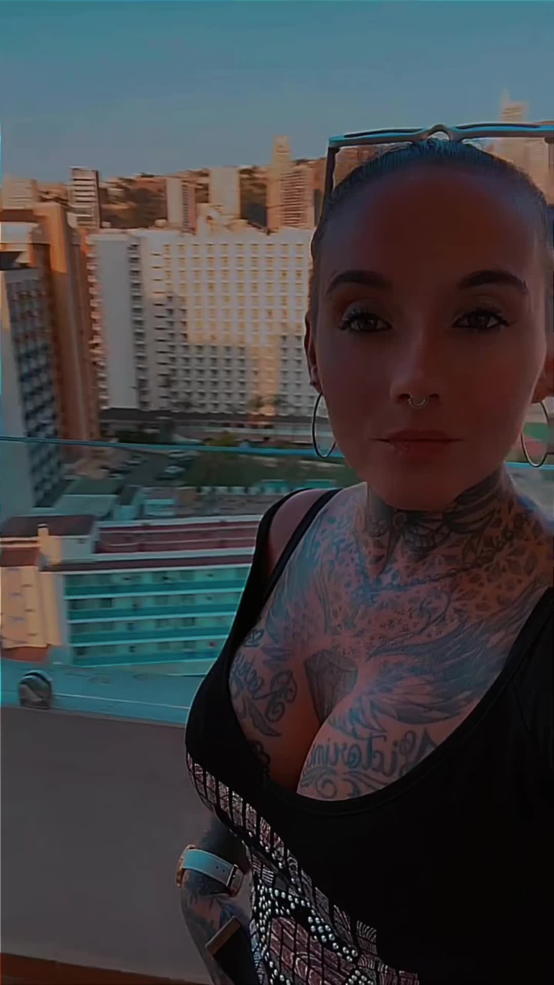 @Elisiabettyboob