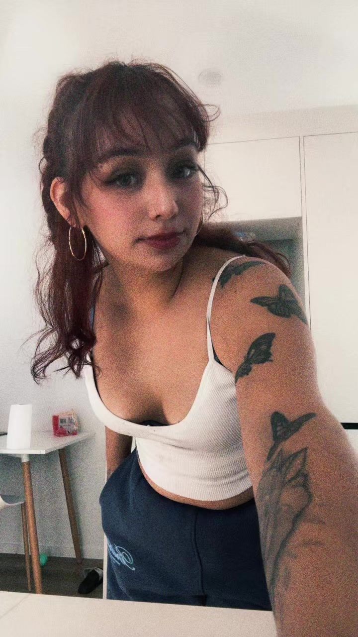 @Valentina