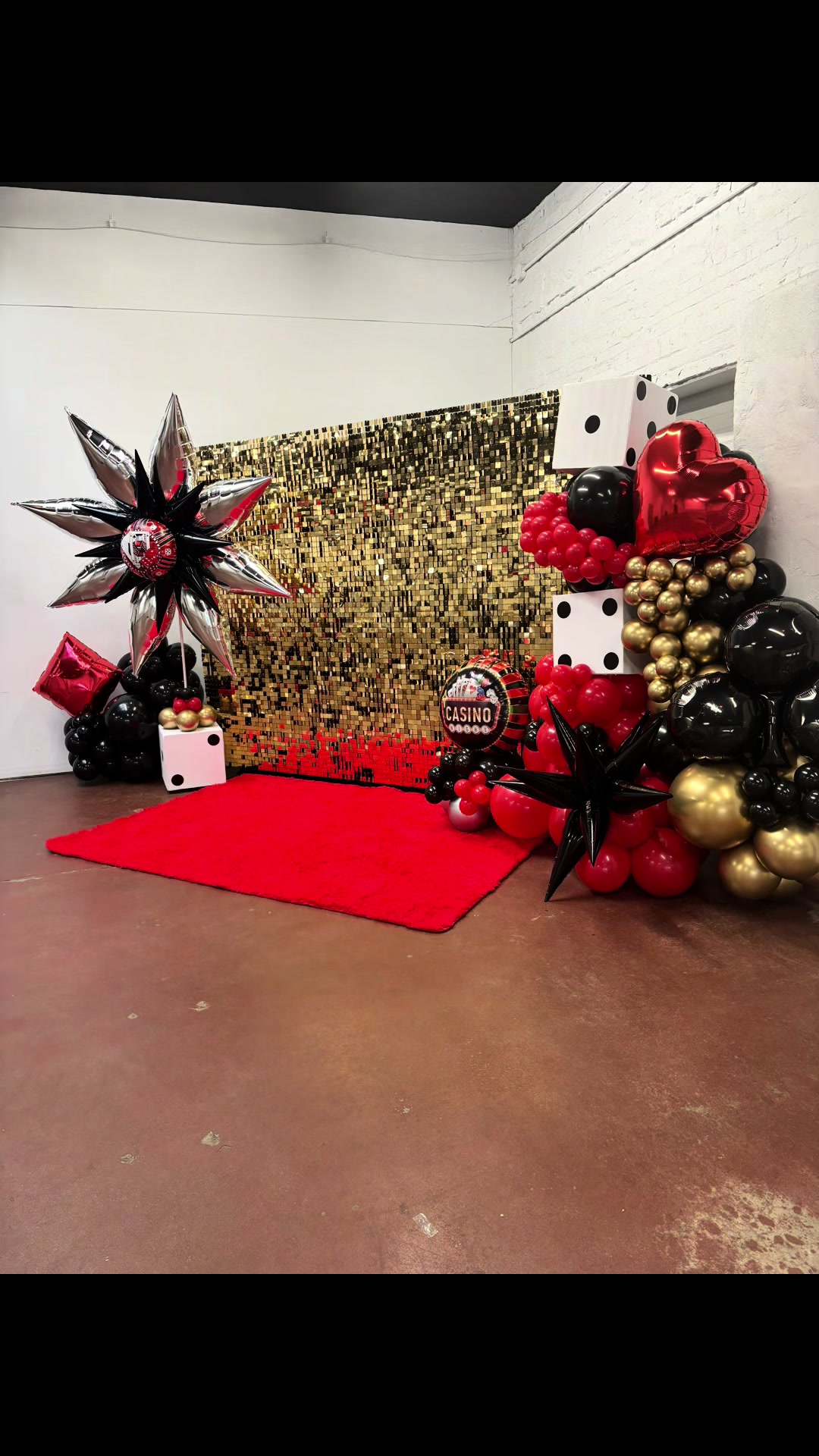@bombshell.balloons.25