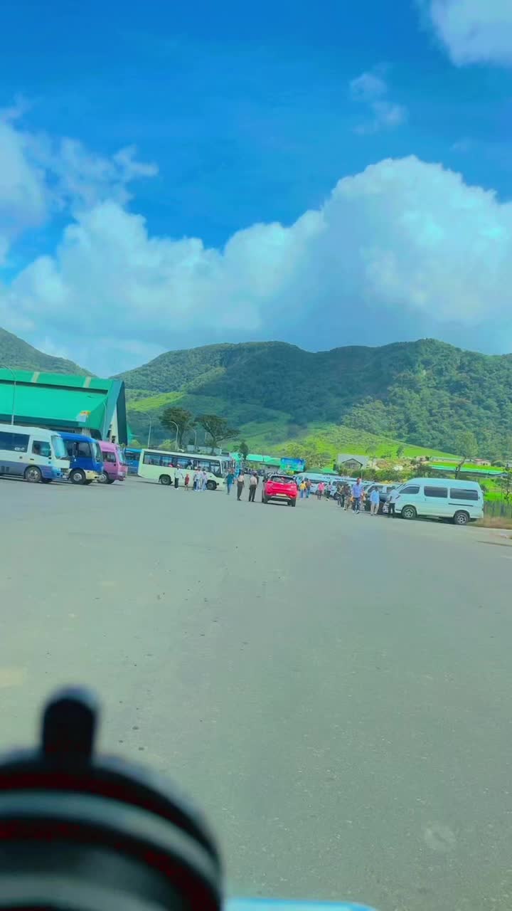 @TRAVEL BOY🇱🇰