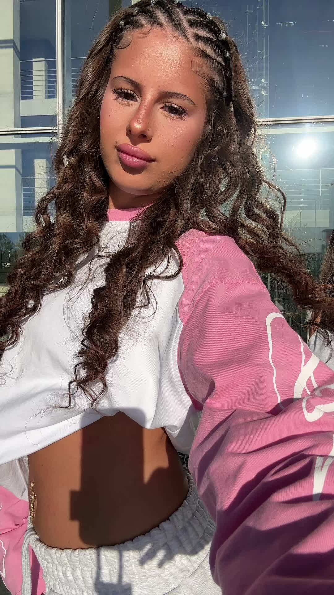 @Juliette🇨🇺