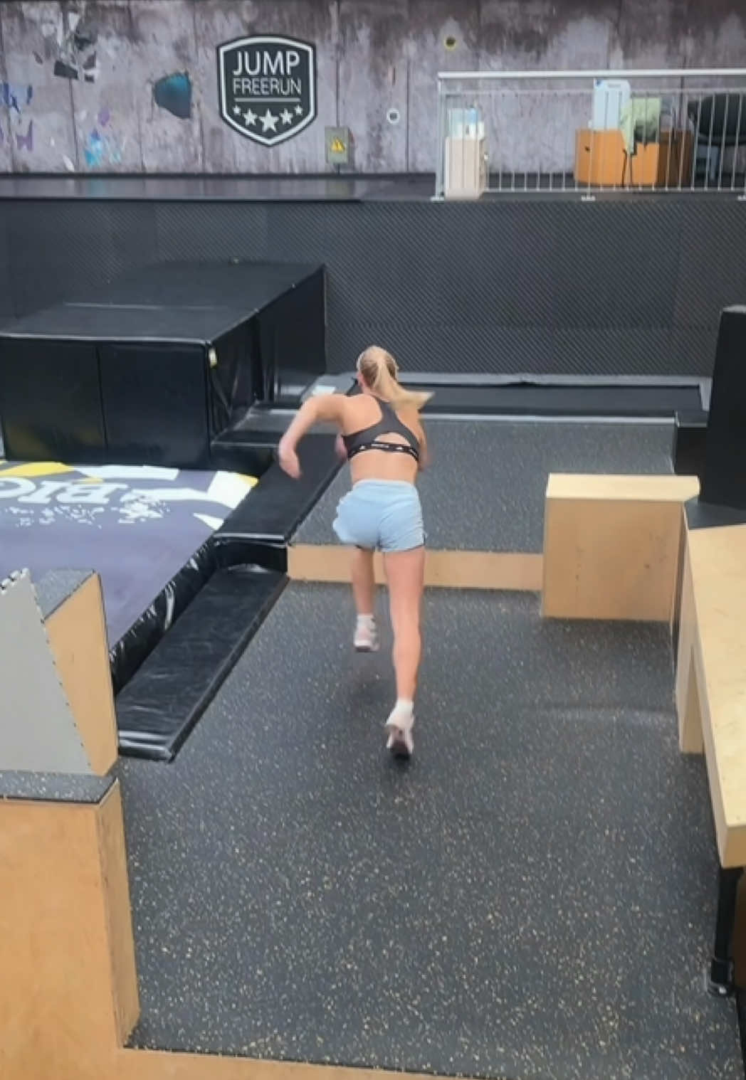 @noa_diorgina