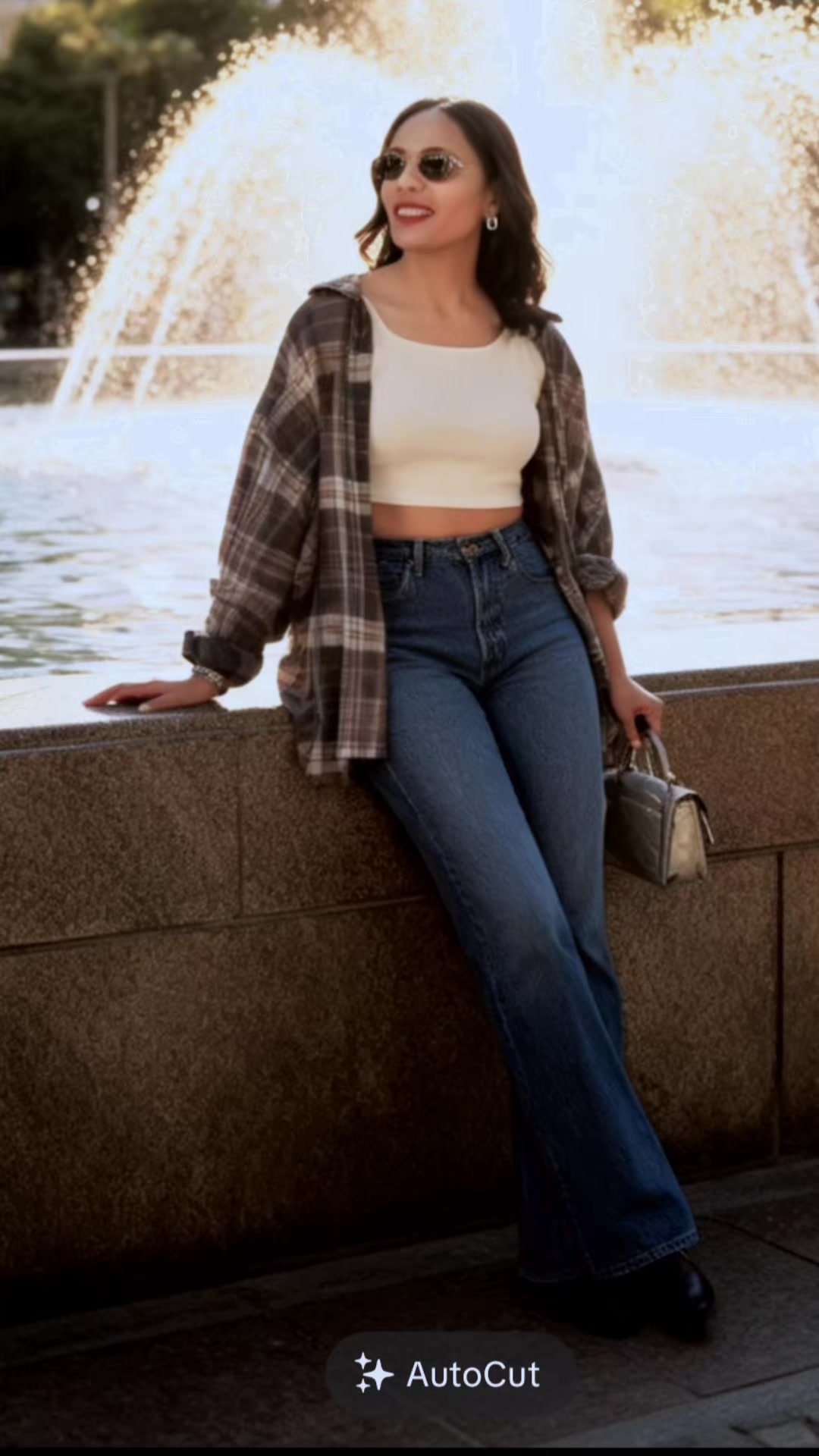 @samjana 👩&zwj;❤️&zwj;💋&zwj;👩💋💋💋