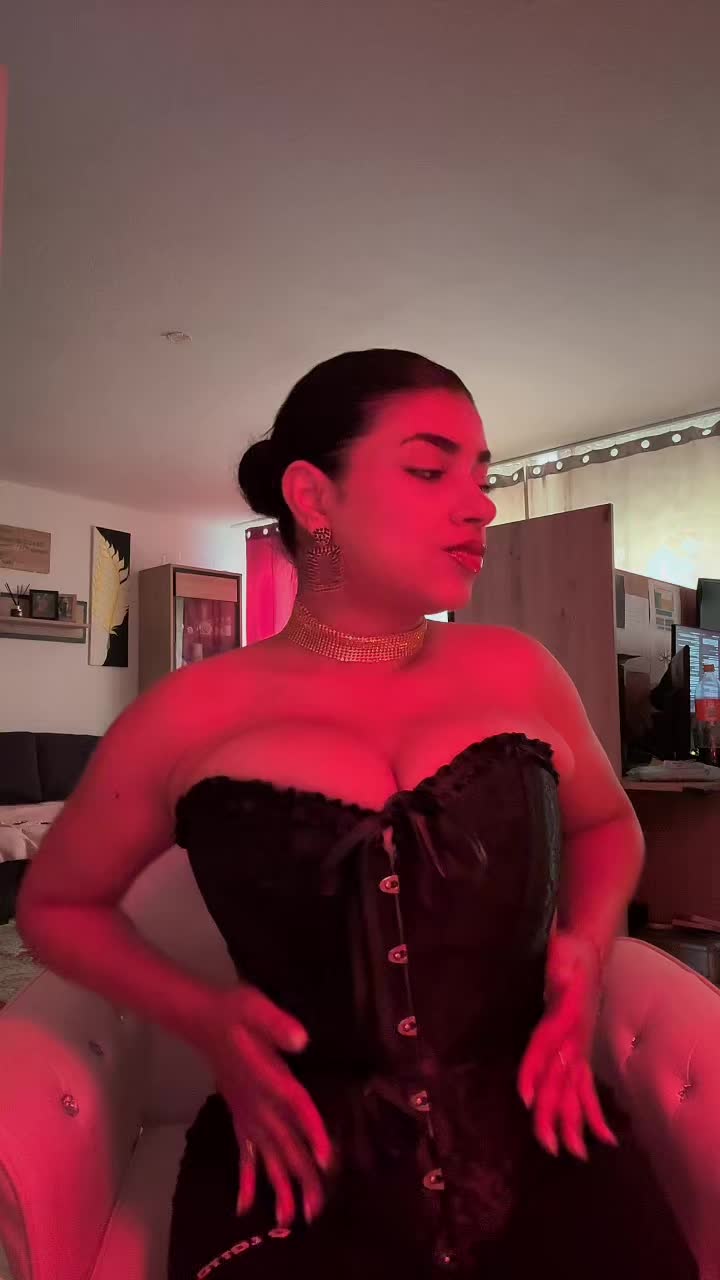 @MariaVeronica🥀🌇