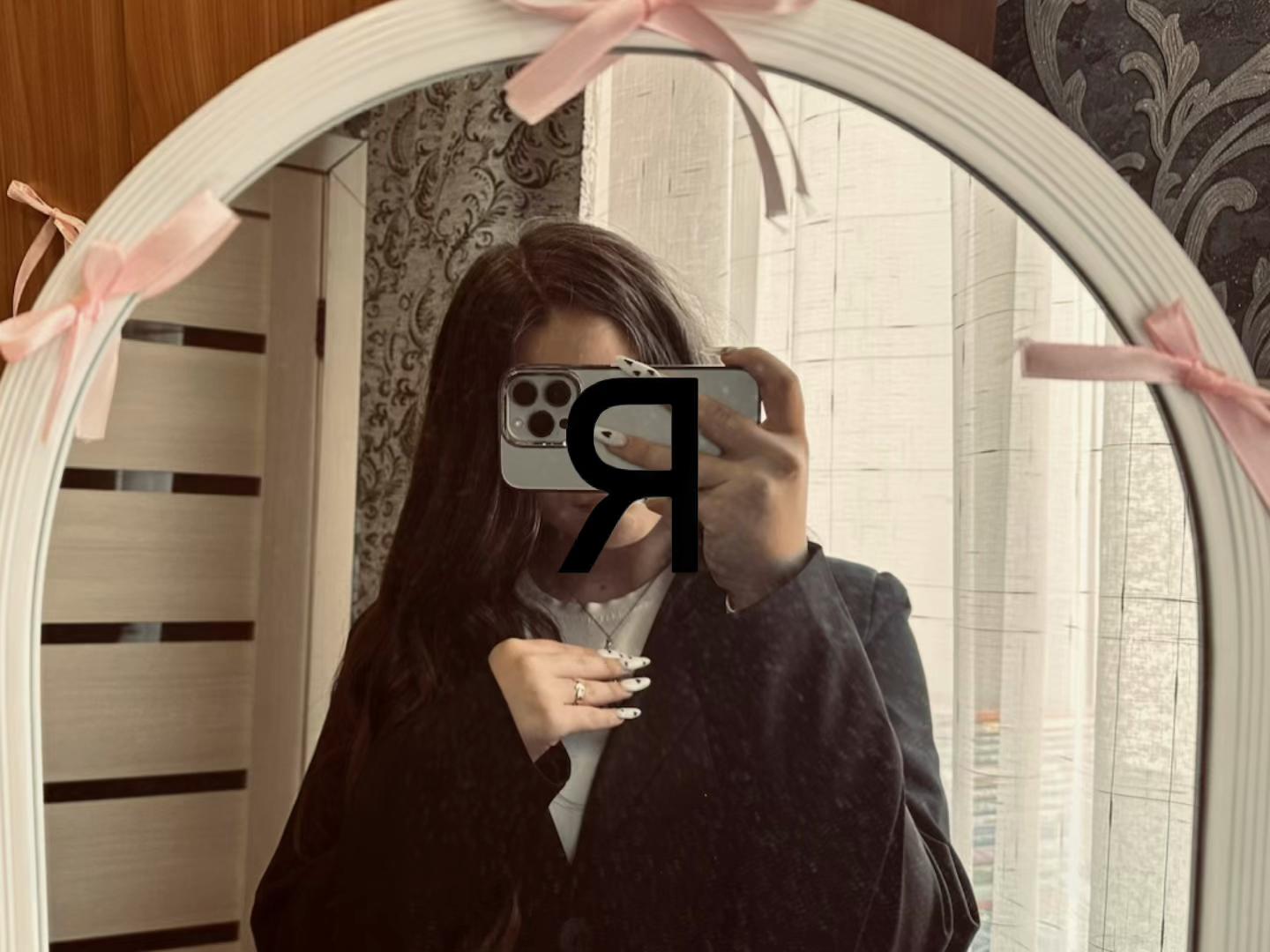 @Vika Guzanova🐈⬛🐾