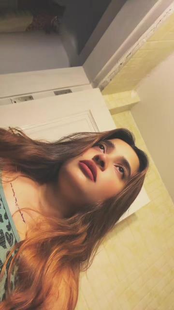 @🫐