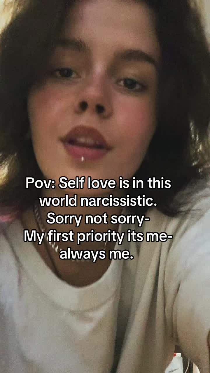 @elisavetmonica