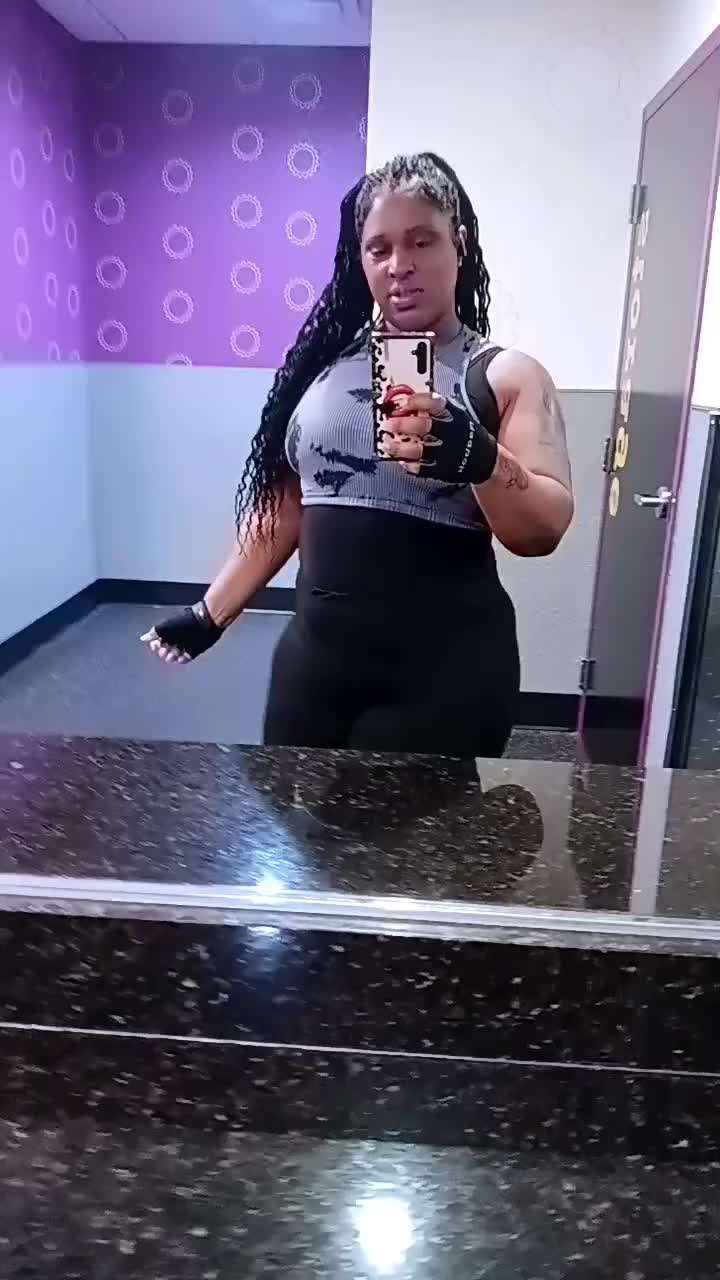 @TiajaneP🖤