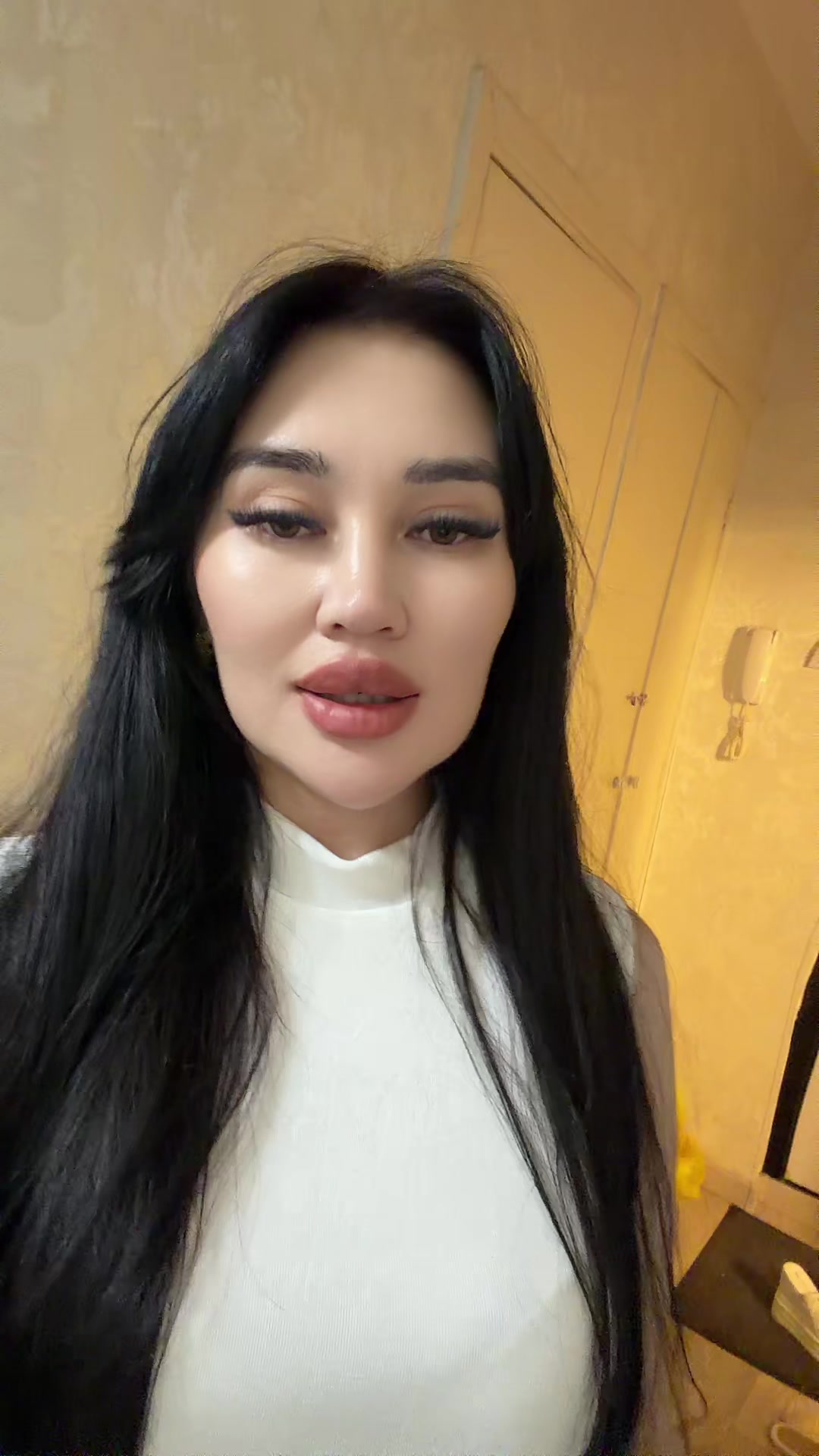 @Zhanyla