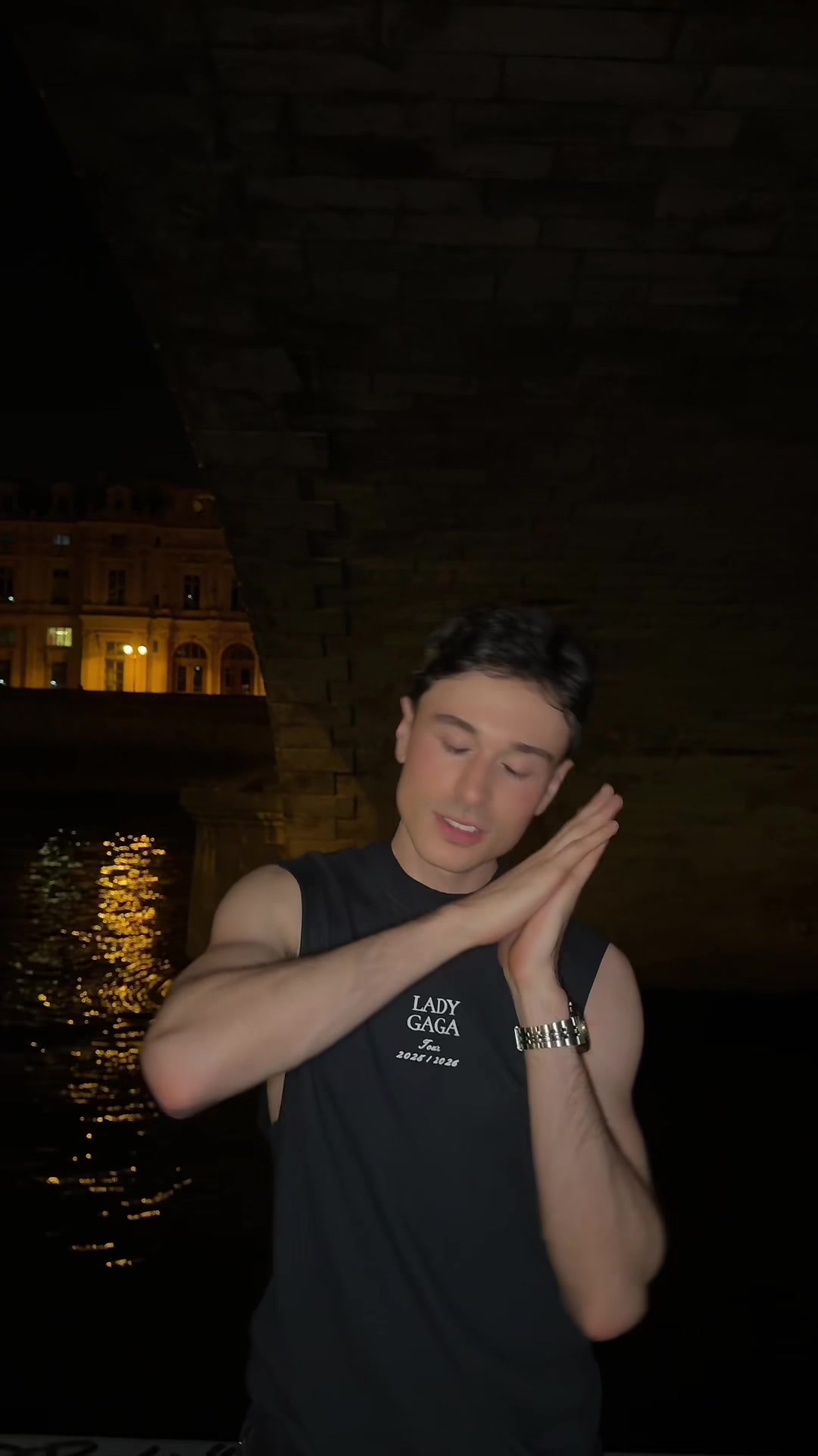 @M