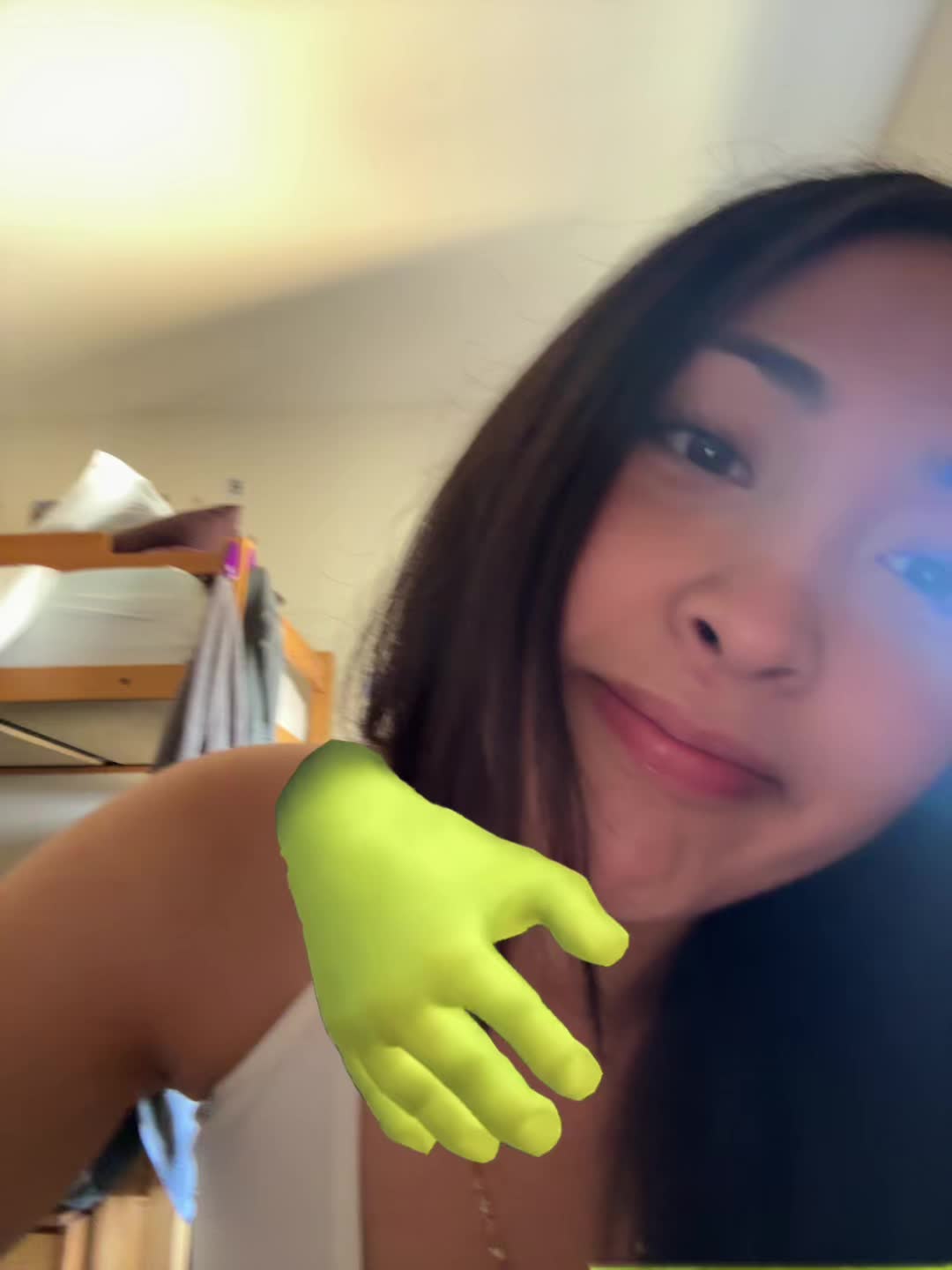 @defnotahichavi