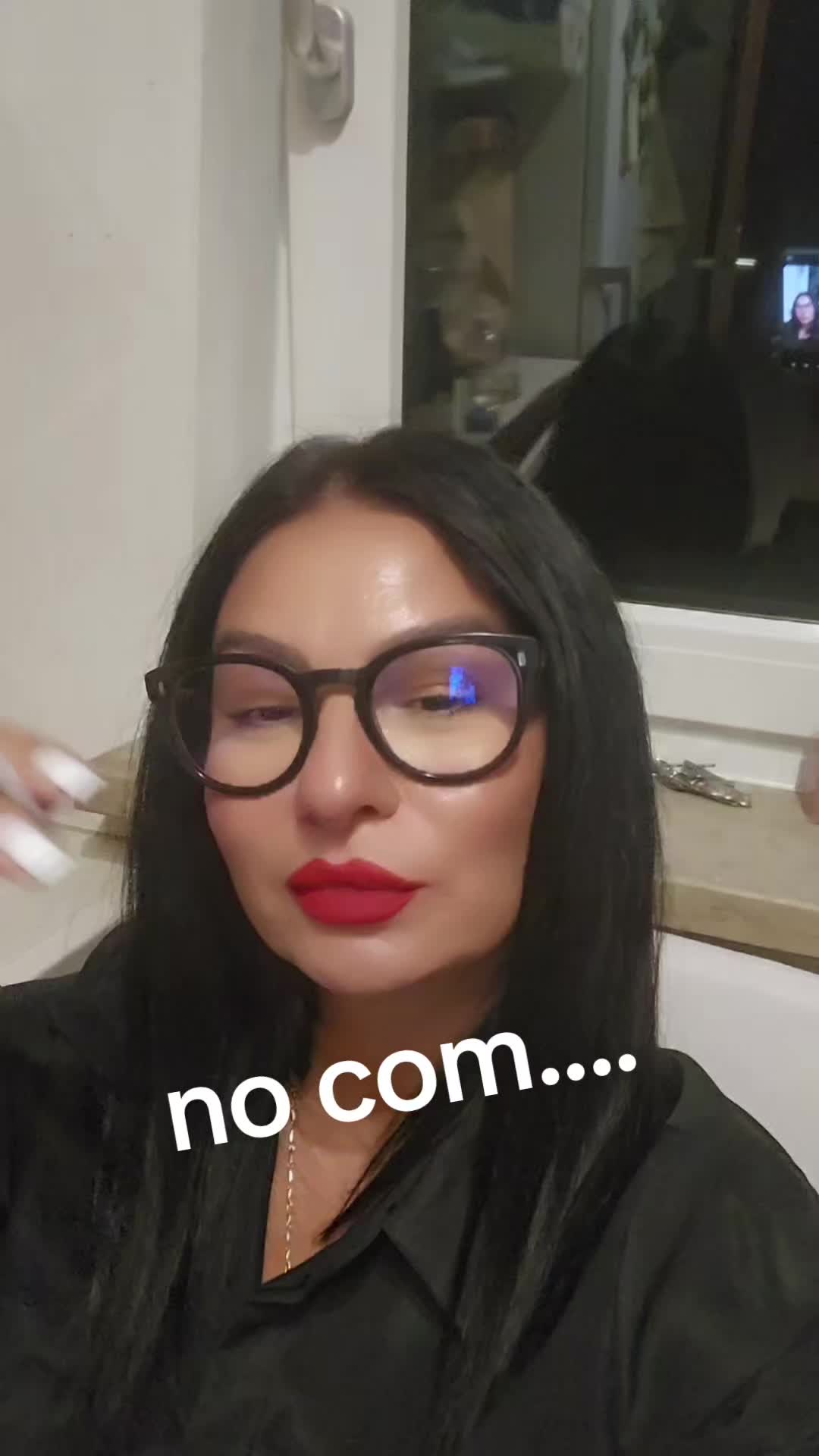 @roxy81