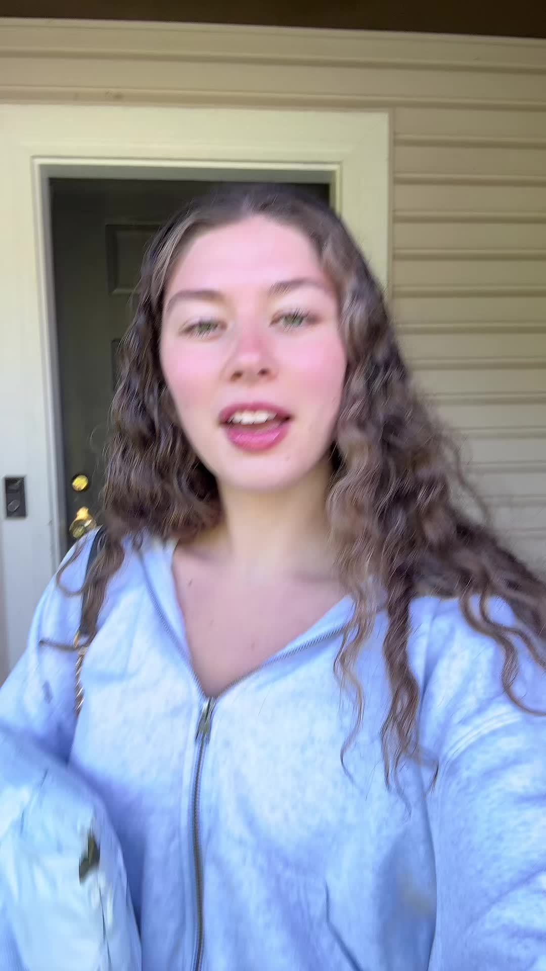 @ellieplumm