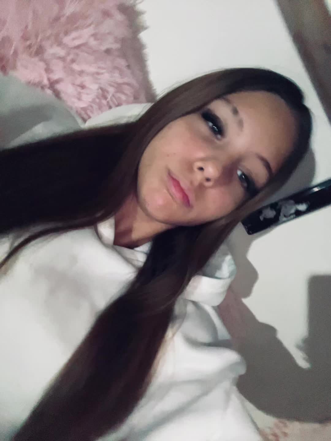 @auryyy