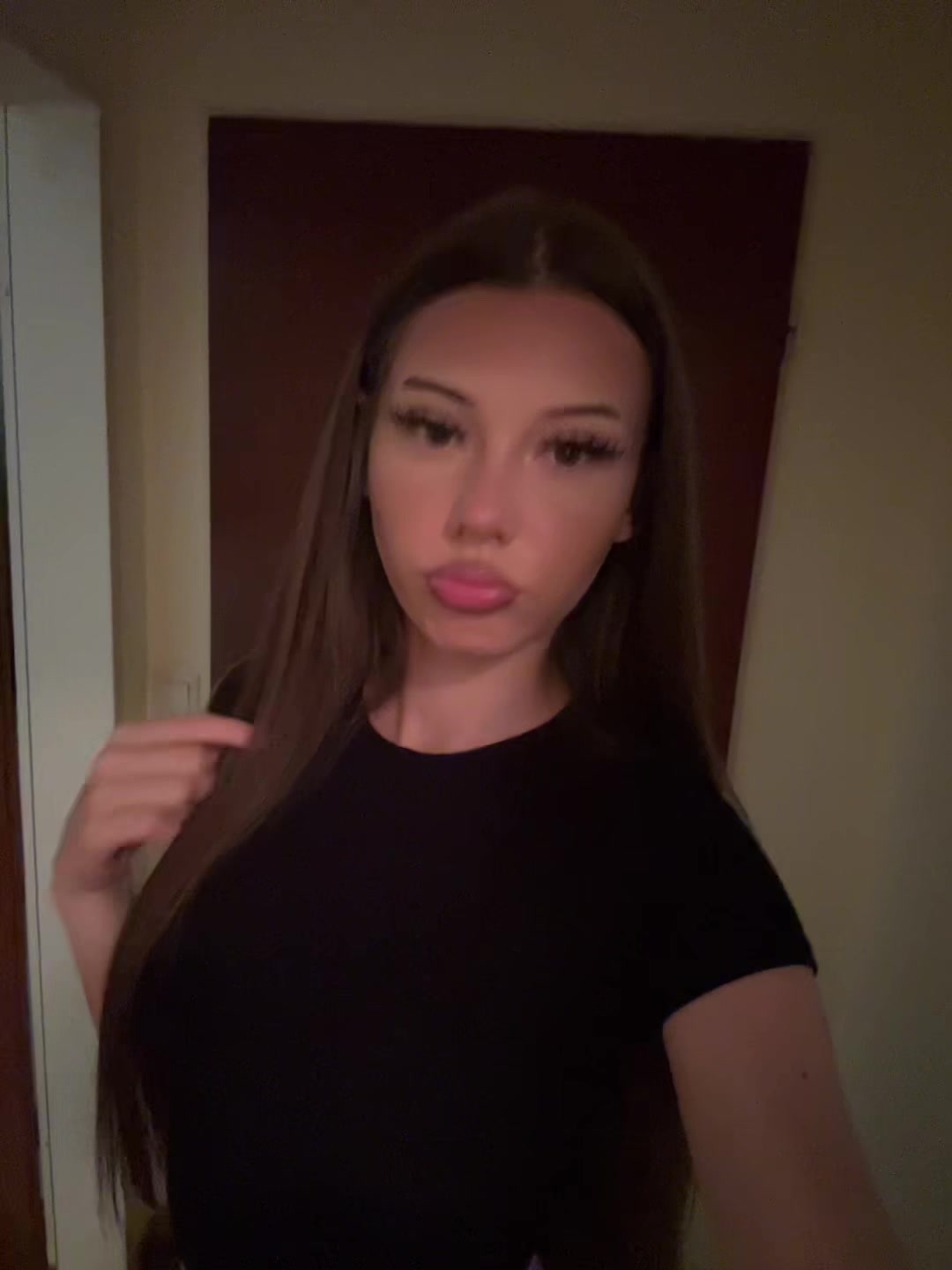@𝓢𝓸𝓹𝓱𝓲𝓮