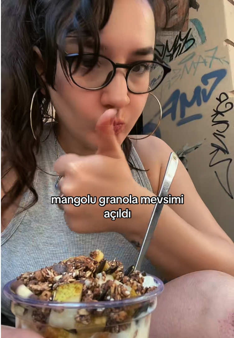 @rabiossa 🤸🏽&zwj;♀️