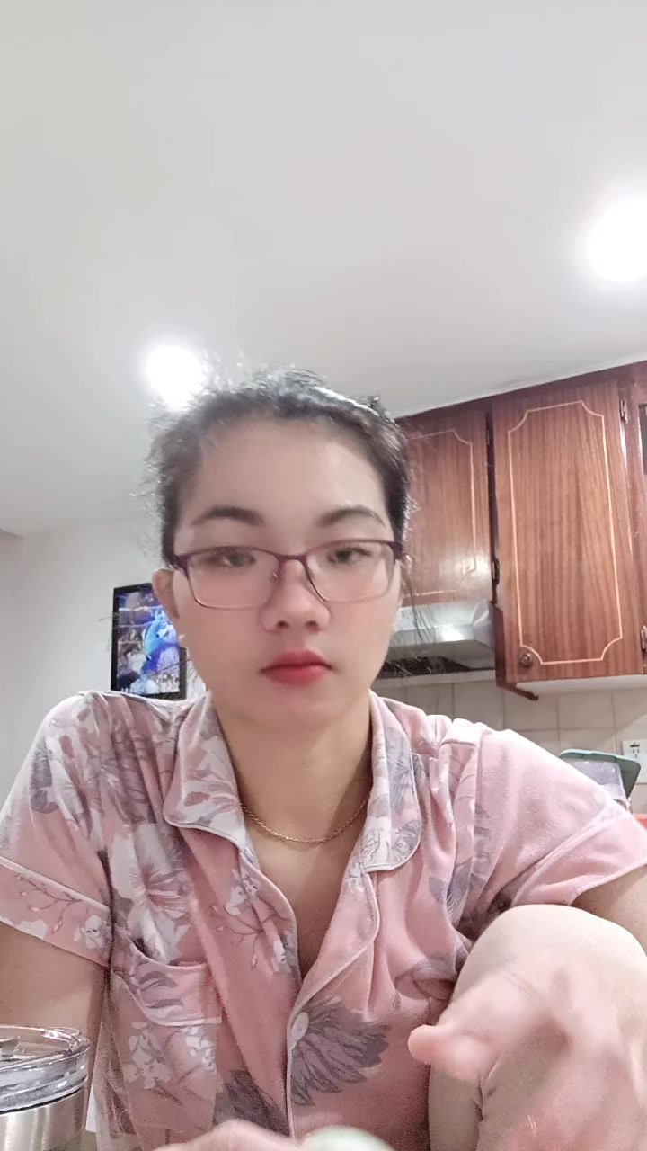 @angelacadiang🇵🇭🇨🇦