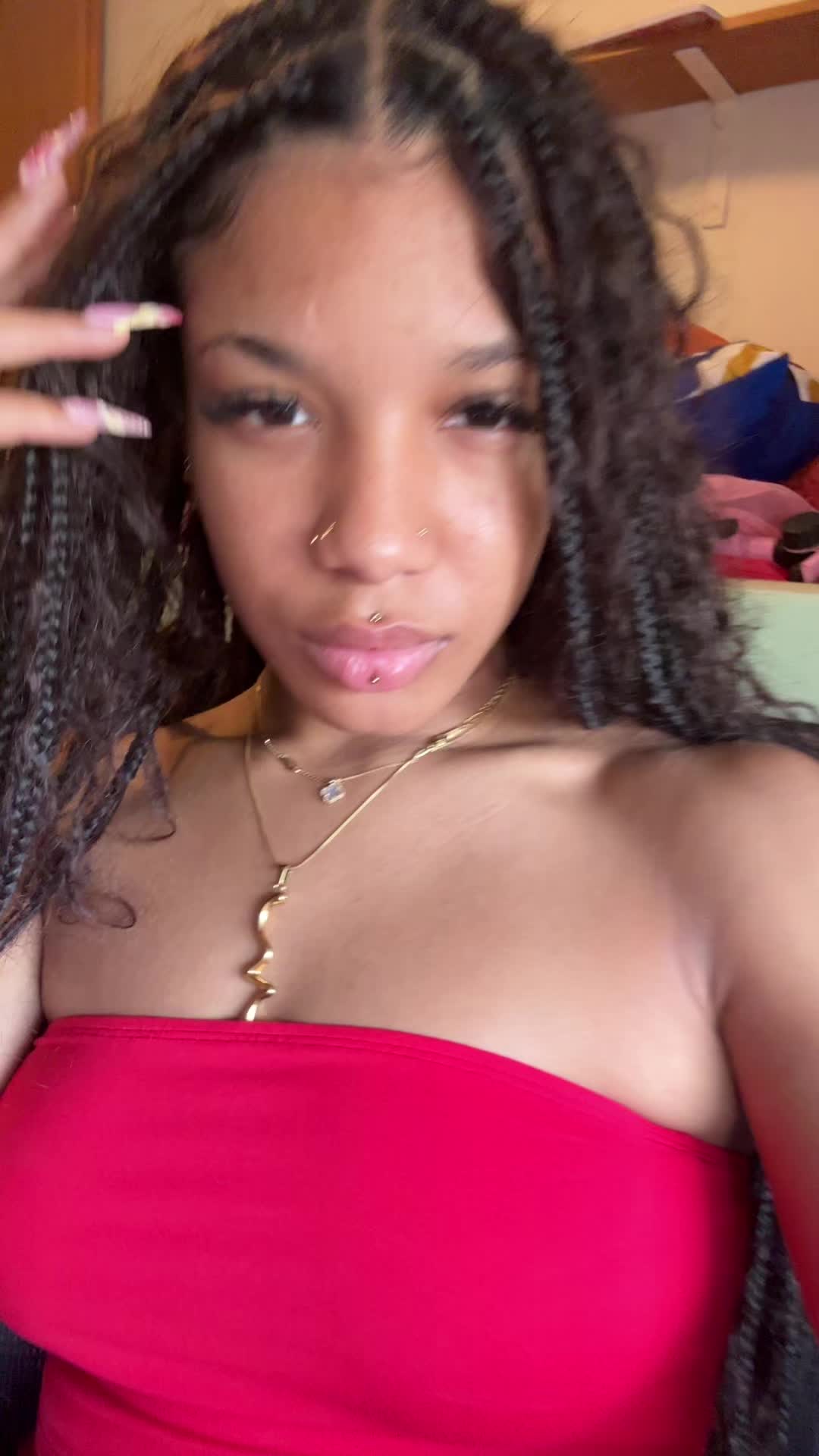 @Love.Loma