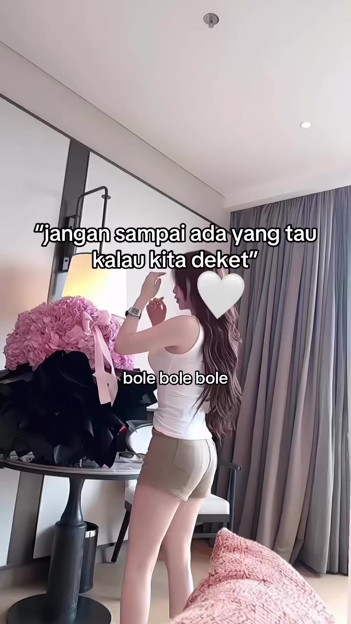 @Mena Azura
