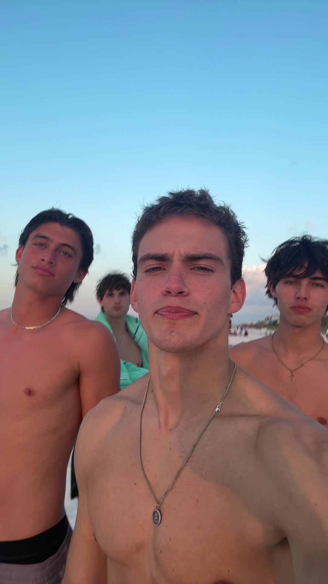 @Cole 🦍