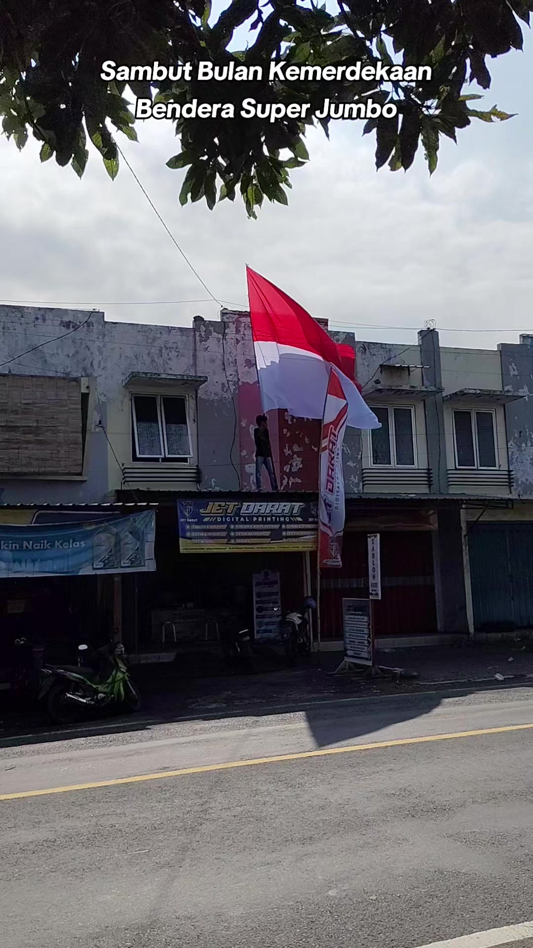 @Jet Darat Store