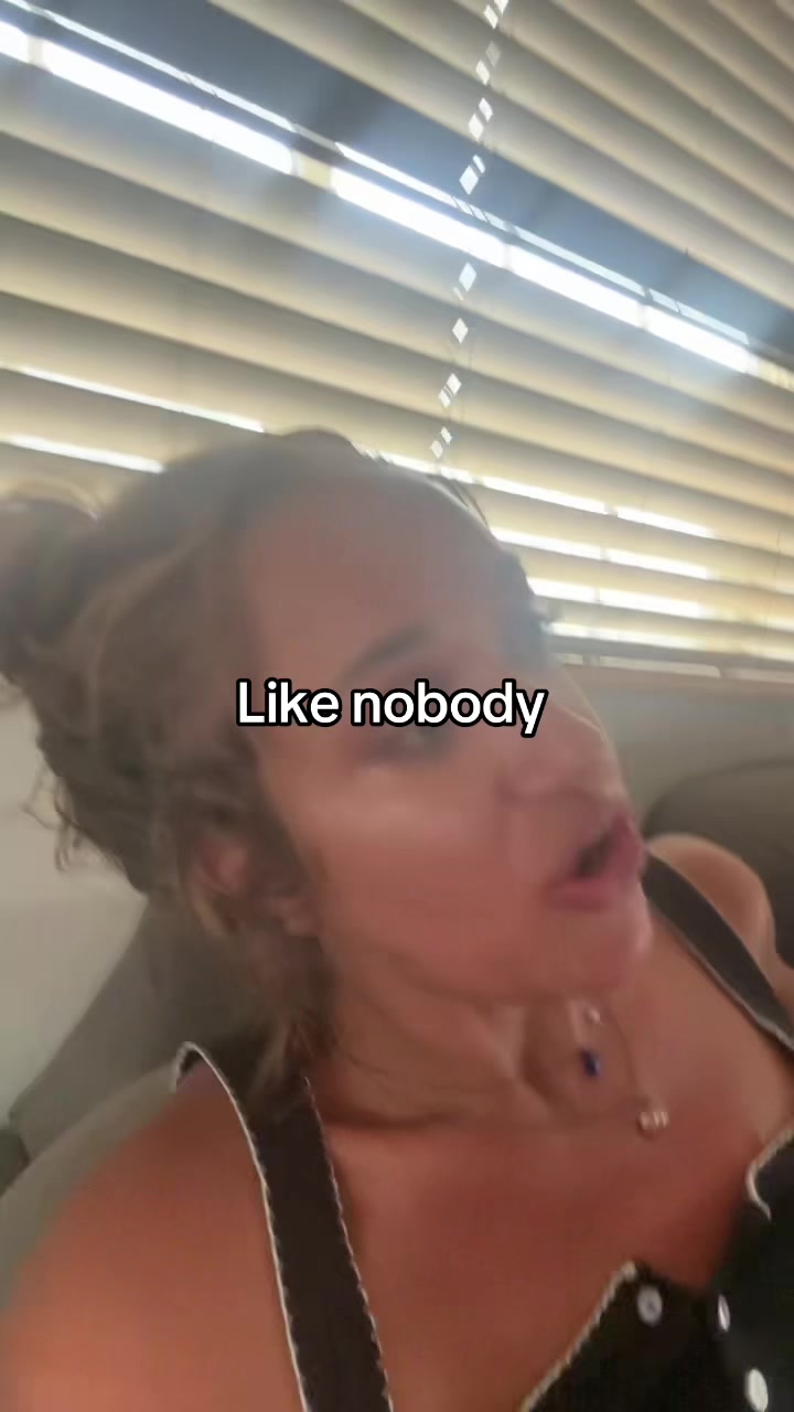 @Lavenderhazzeyy