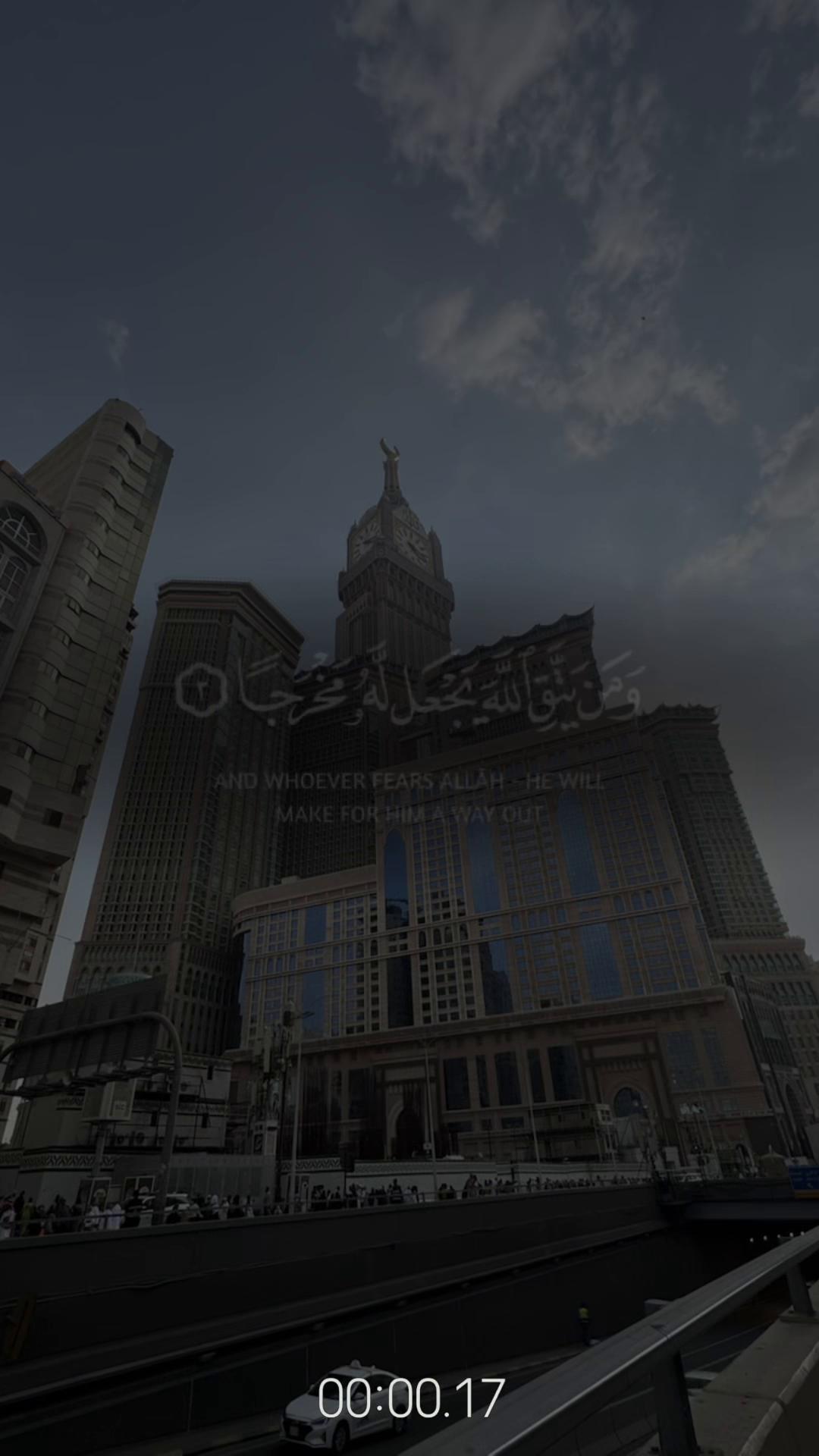 @لادقاني حُر