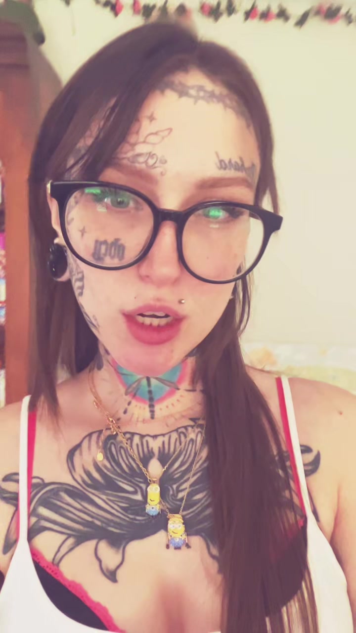 @powderpuffgrrrl