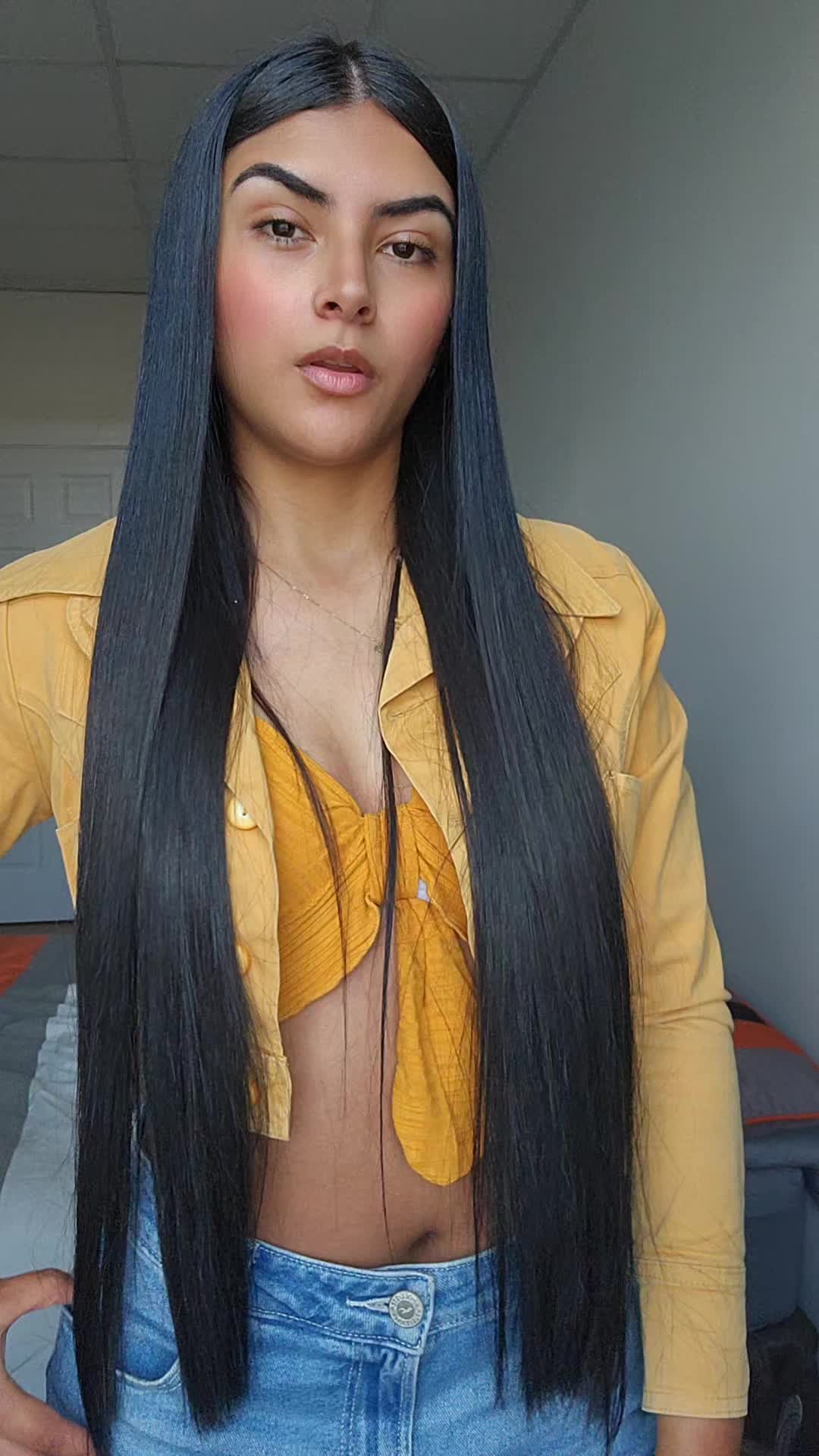 @oficial.yuliana