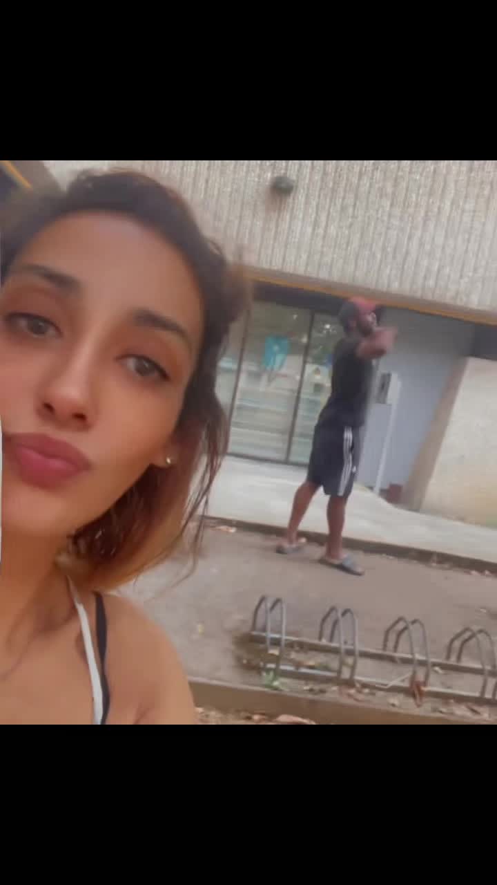 @Inaya Lotfi