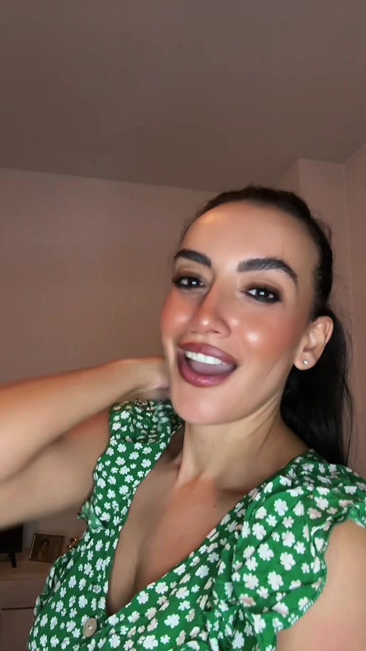 @Vanessa