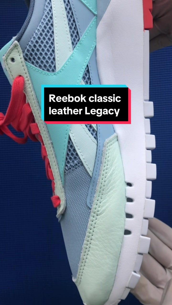 @SNKRSlaces