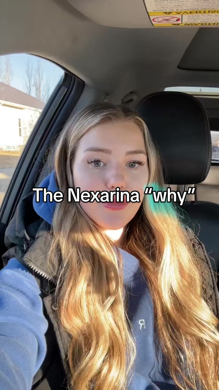 @Nexarina (Mikayla Balfour)