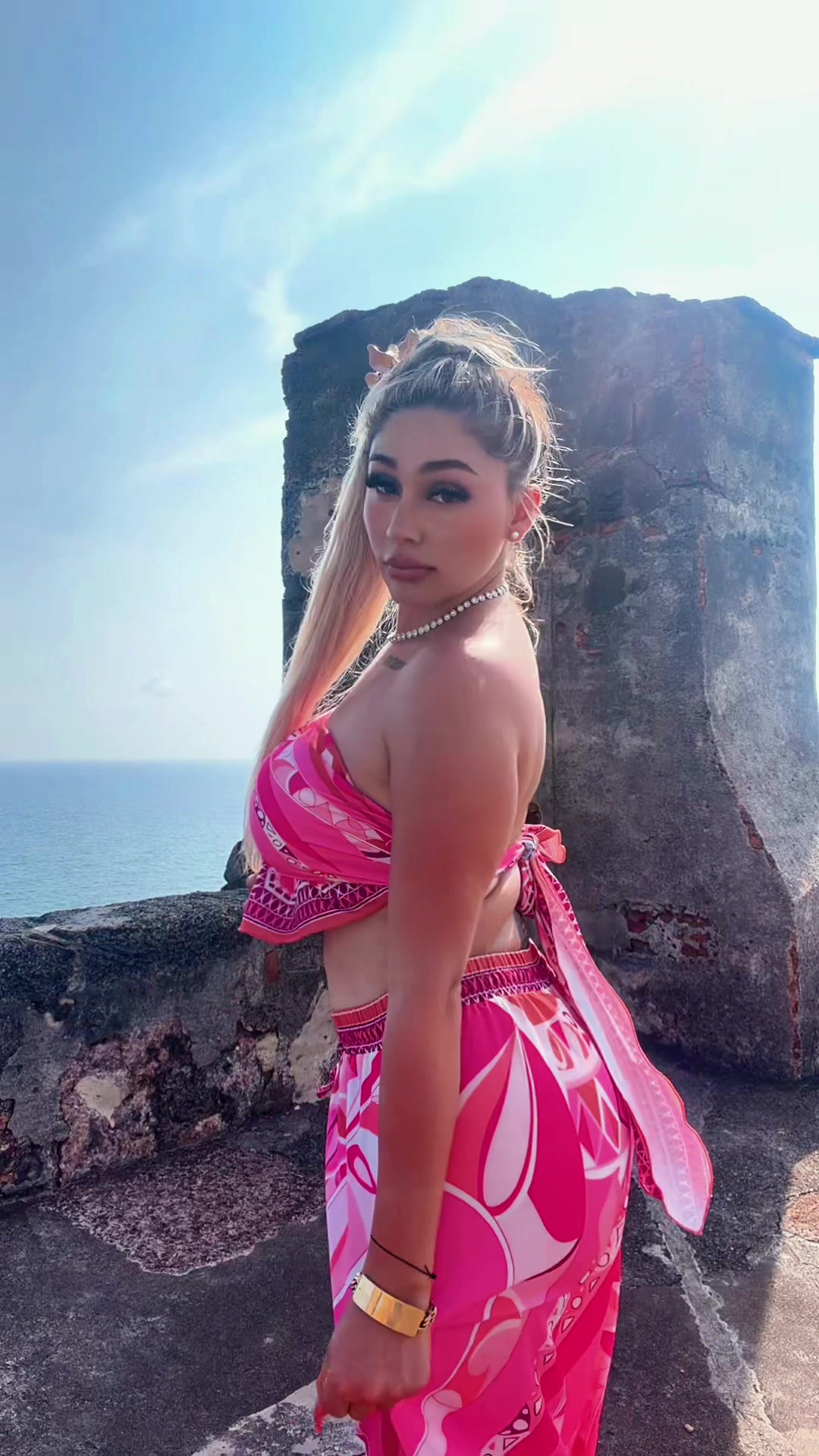 @Julii 956 💋