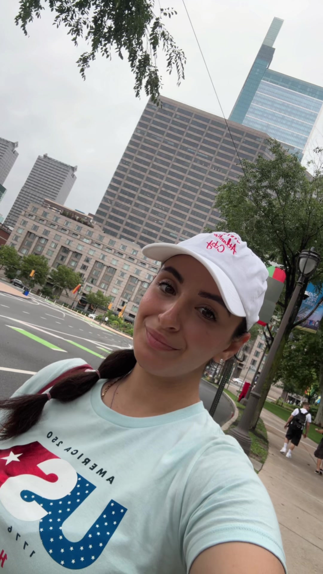 @Izzocchey