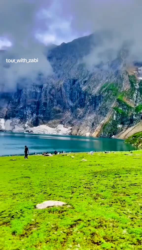 @Tour-with-zabi
