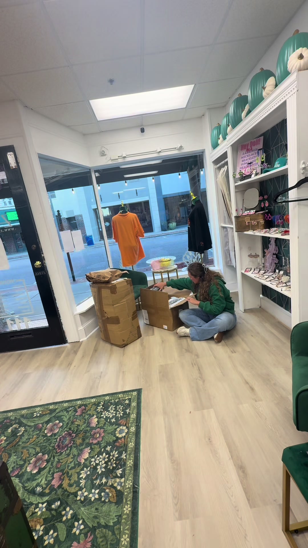 @ztinaboutique