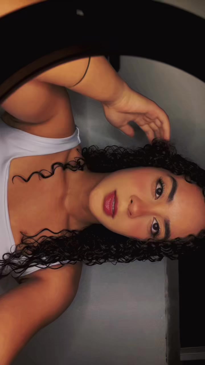 @clarabarretxs