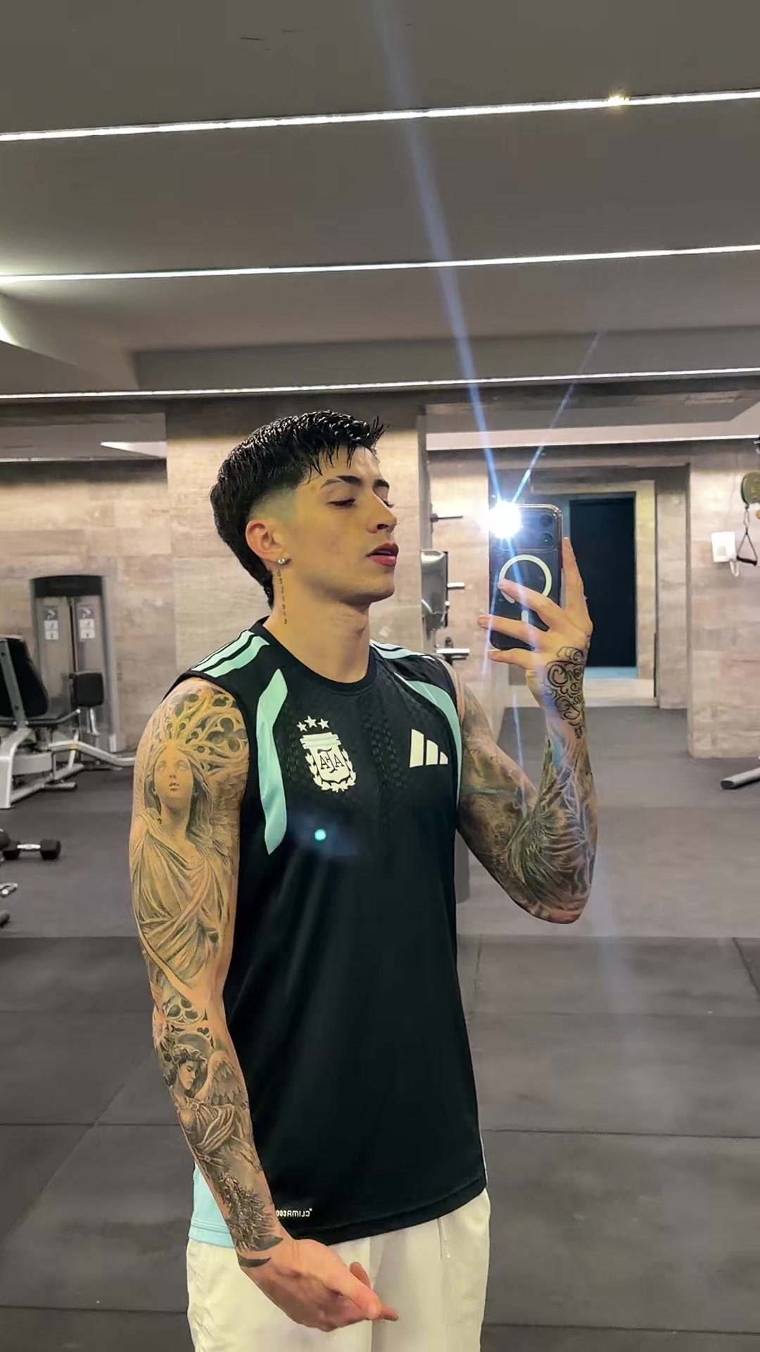 @Lautygram