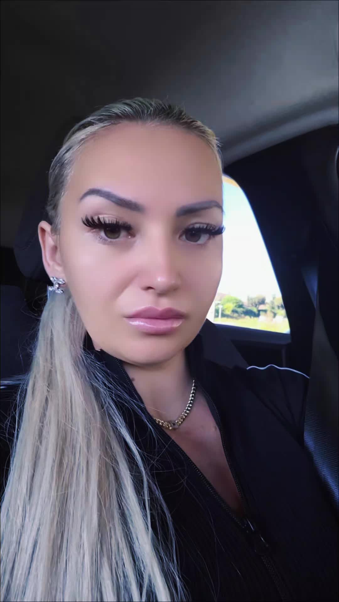 @Elena93