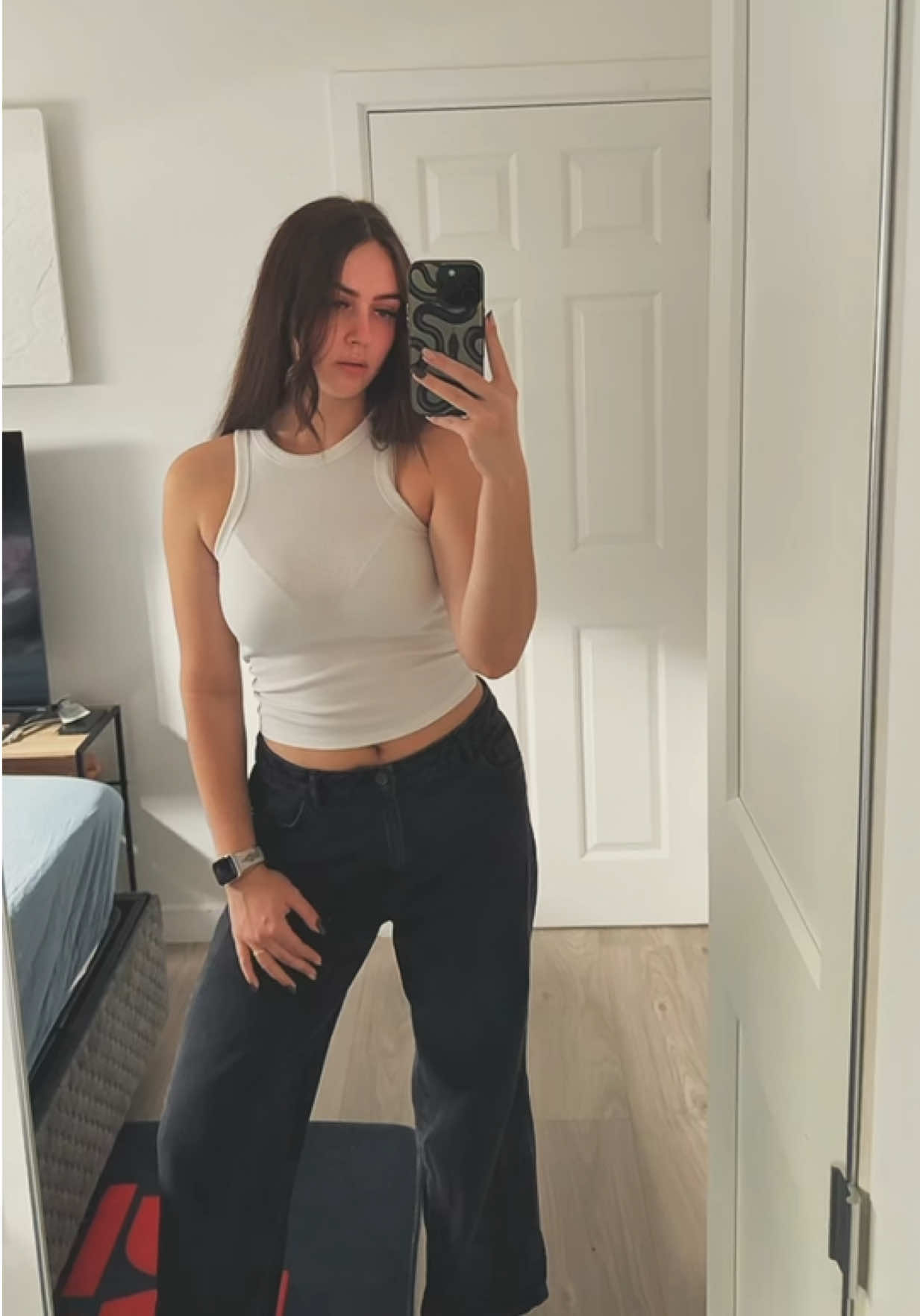 @_elenau_