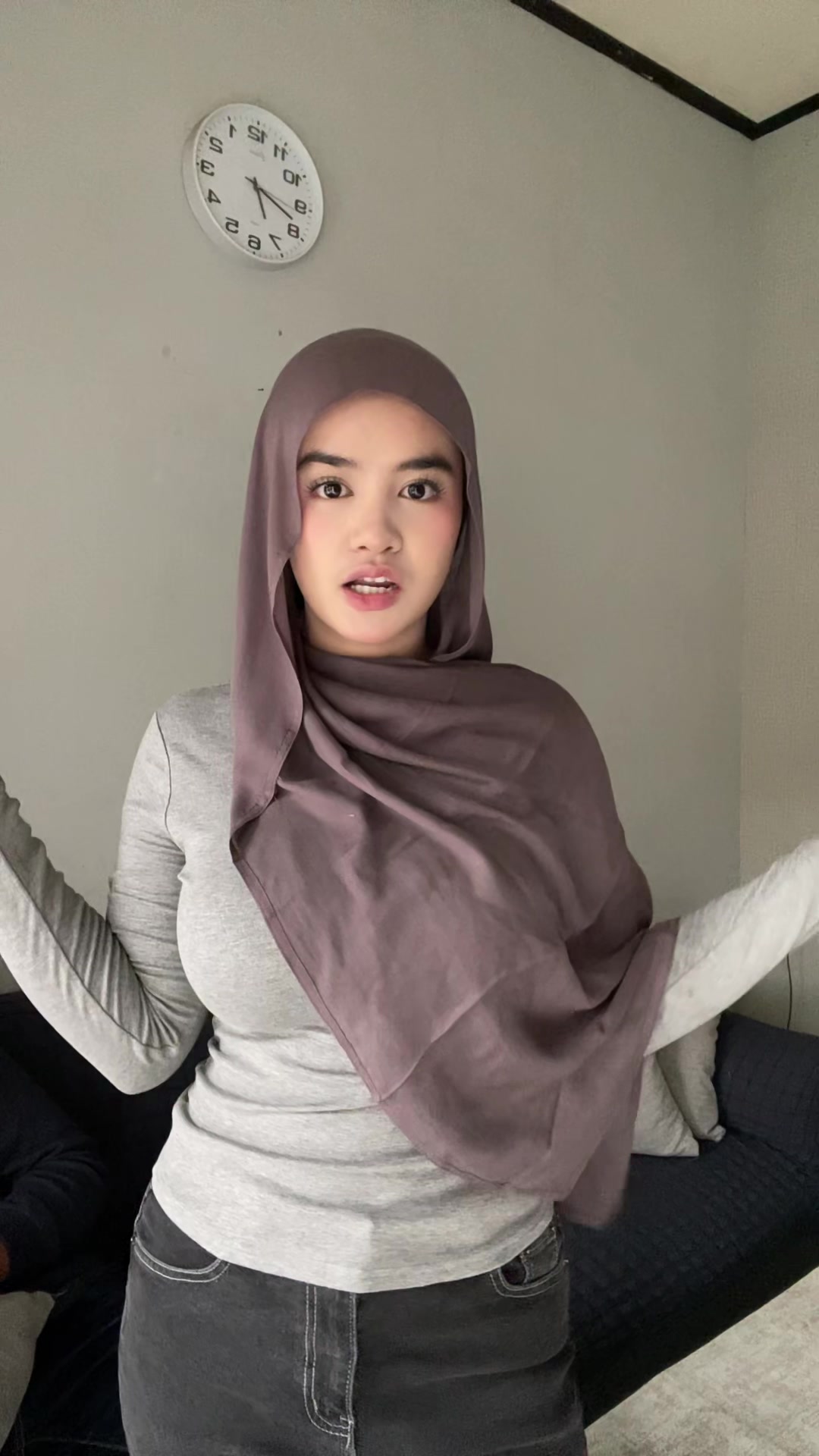 @Nayyut