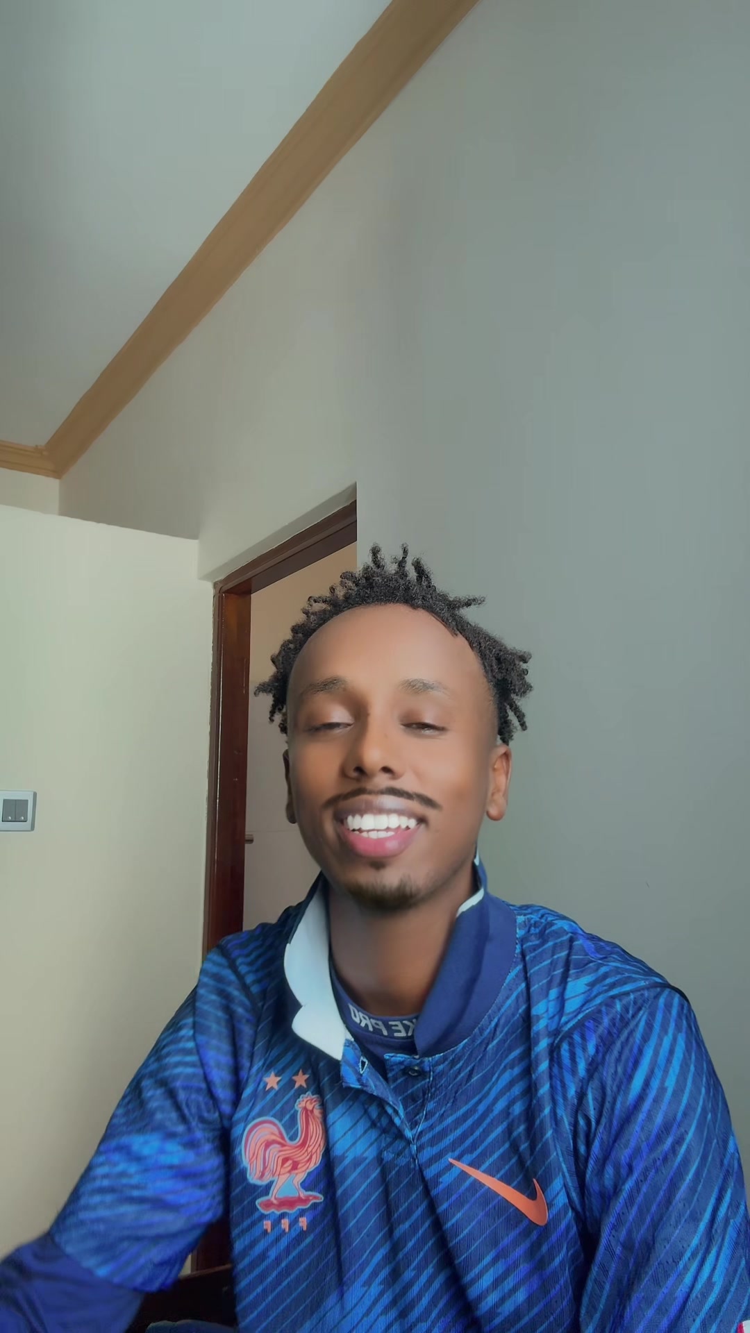 @Shutter Comedian