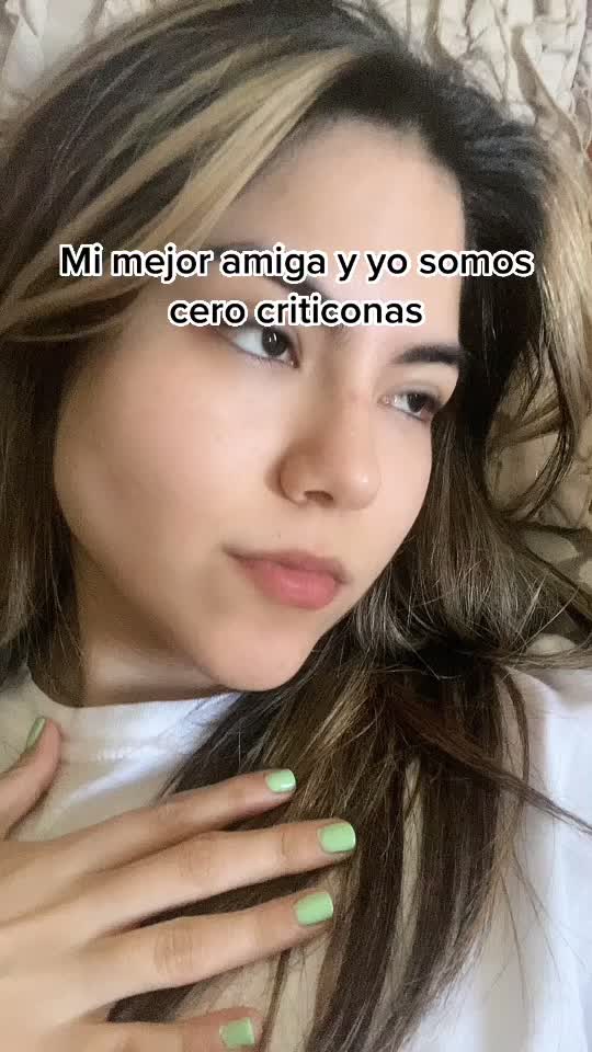 @nananena