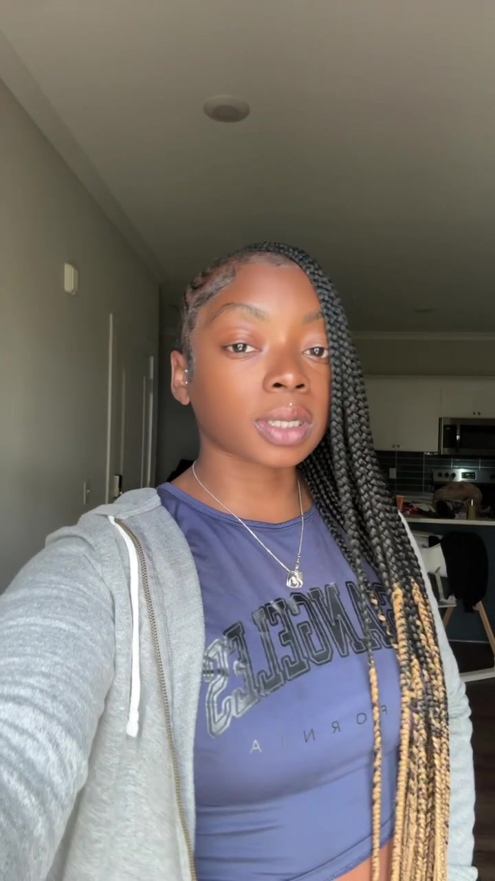 @Anijahh_
