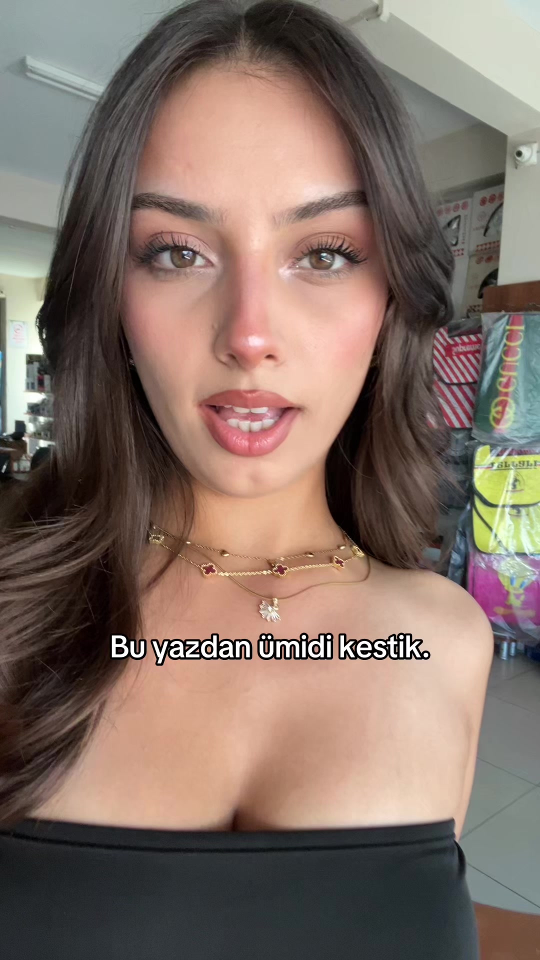@Elif🌟