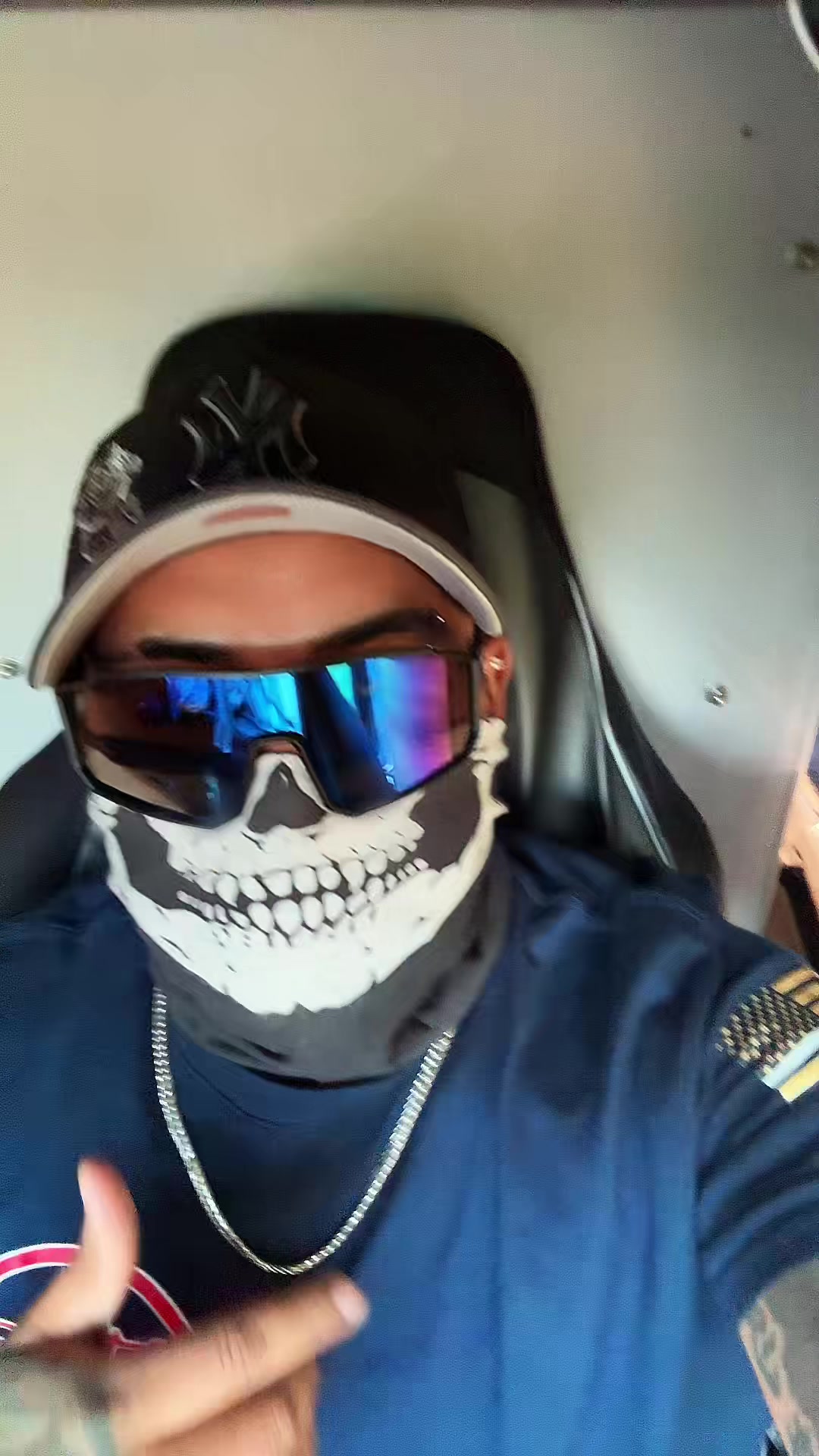@SkullRider