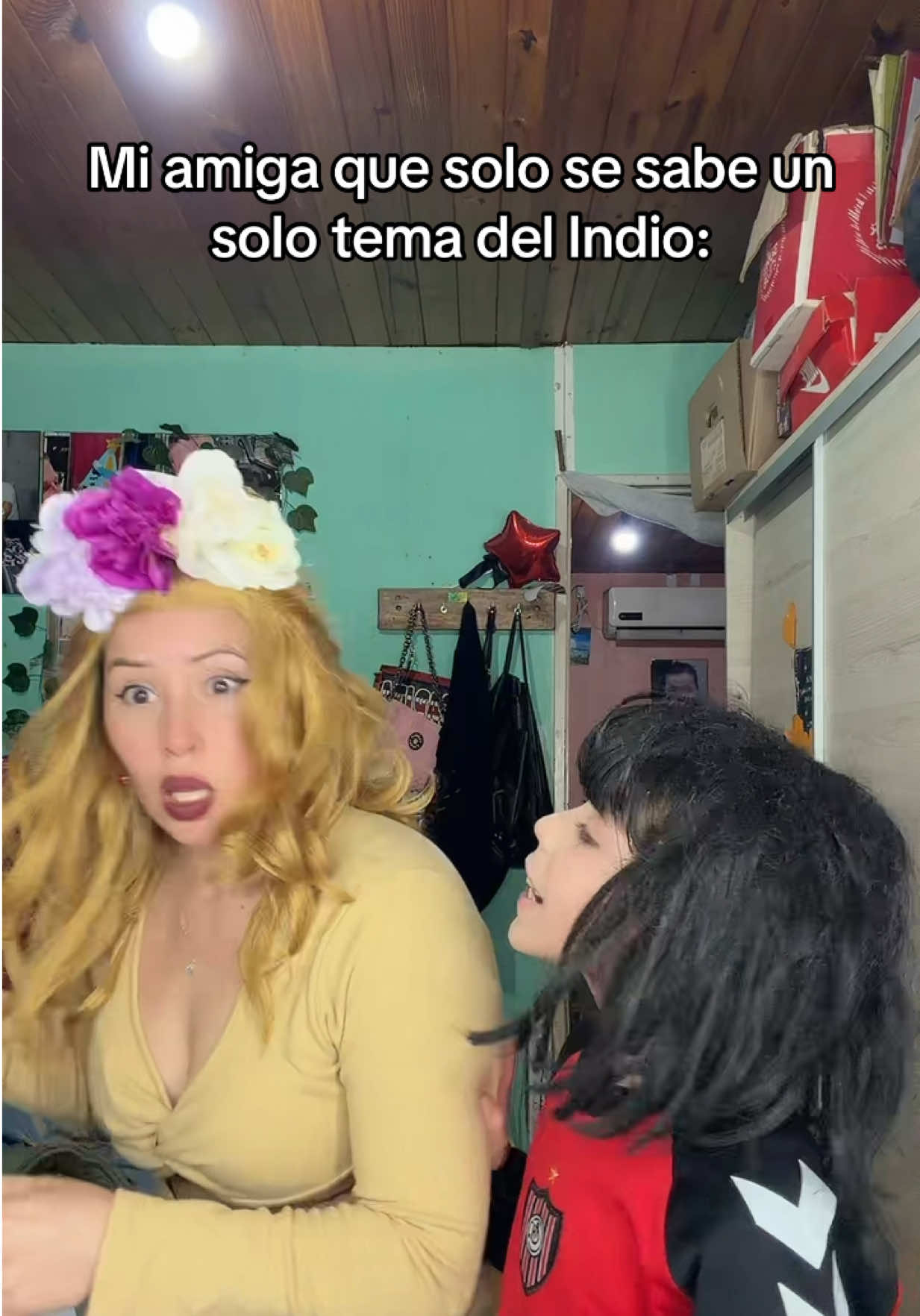 @La Moni