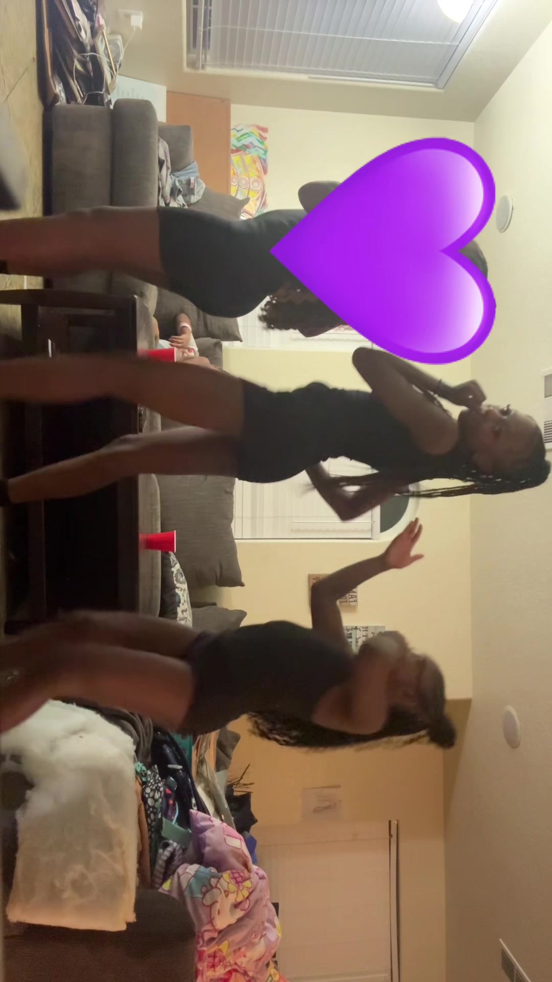 @ChelleyB0SS