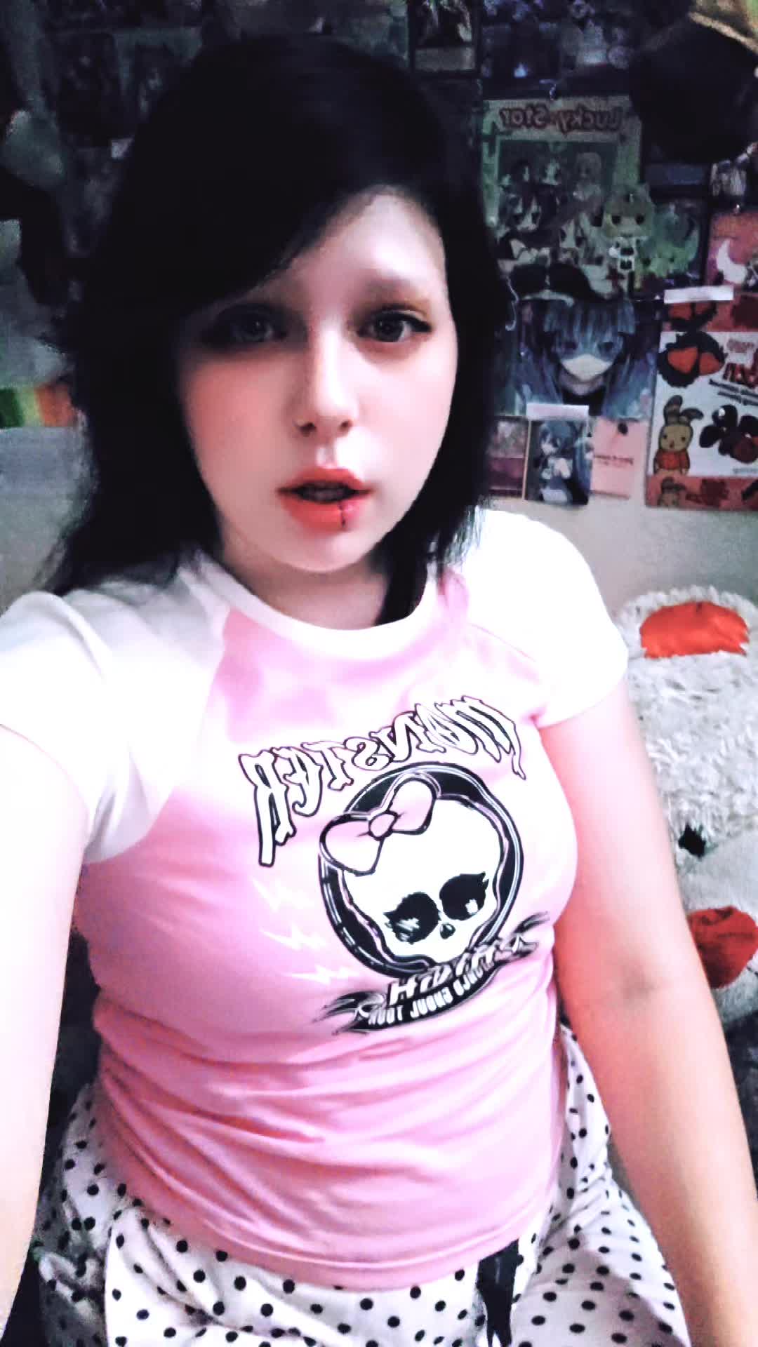 @Avii